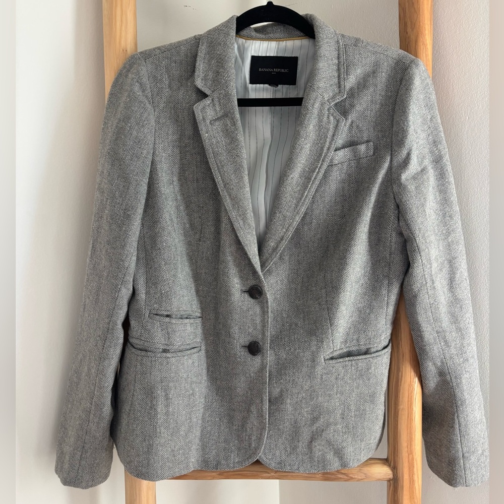 Banana Republic Classic Gray Women's Blazer